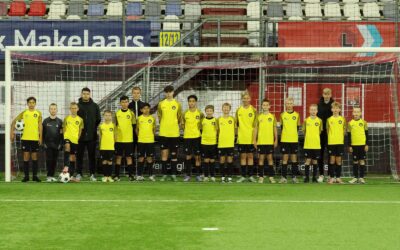 FC Emmen JO12 op maandag 14 oktober 2024